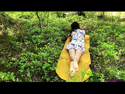 ❤️ Mgeni kwenye Tinder Anajichua Pussy Yangu na Kutombana kwa shauku msituni Ponografia kali ❌️❤
