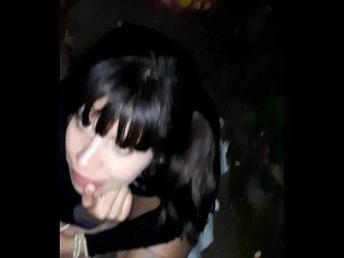 ❤️ Mtaani uume umevimba kwa kubadilishana na peremende Ponografia kali ❌️❤